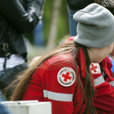 Migracja do Polski 2026: fakty, strach i polityczne mity