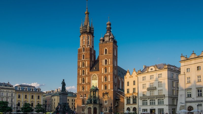 Fundusz Kościelny: dlaczego rząd Tuska też nie chce go zlikwidować